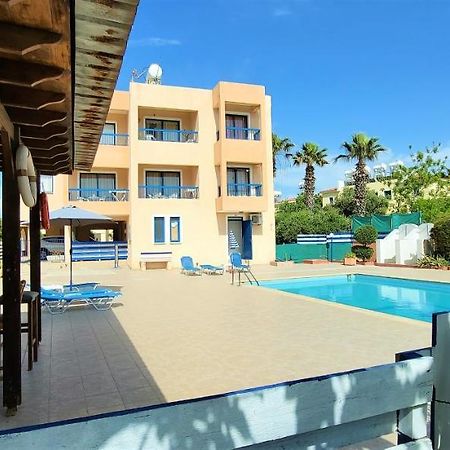 Georgia Apartments Paphos ภายนอก รูปภาพ